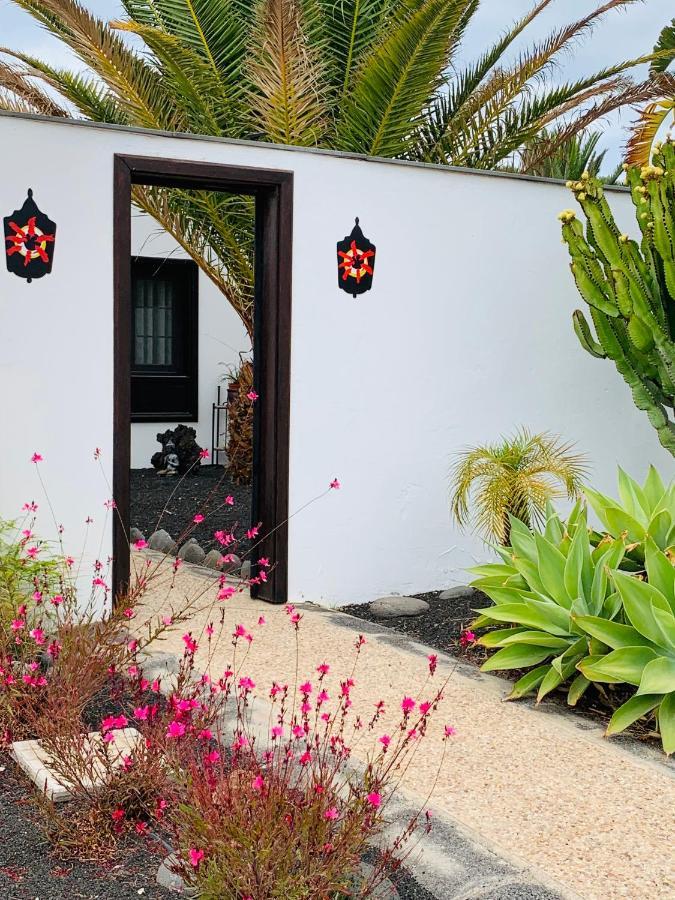 Lovely Villa Nico Playa Blanca, Hot Tub, Communal Pool Экстерьер фото