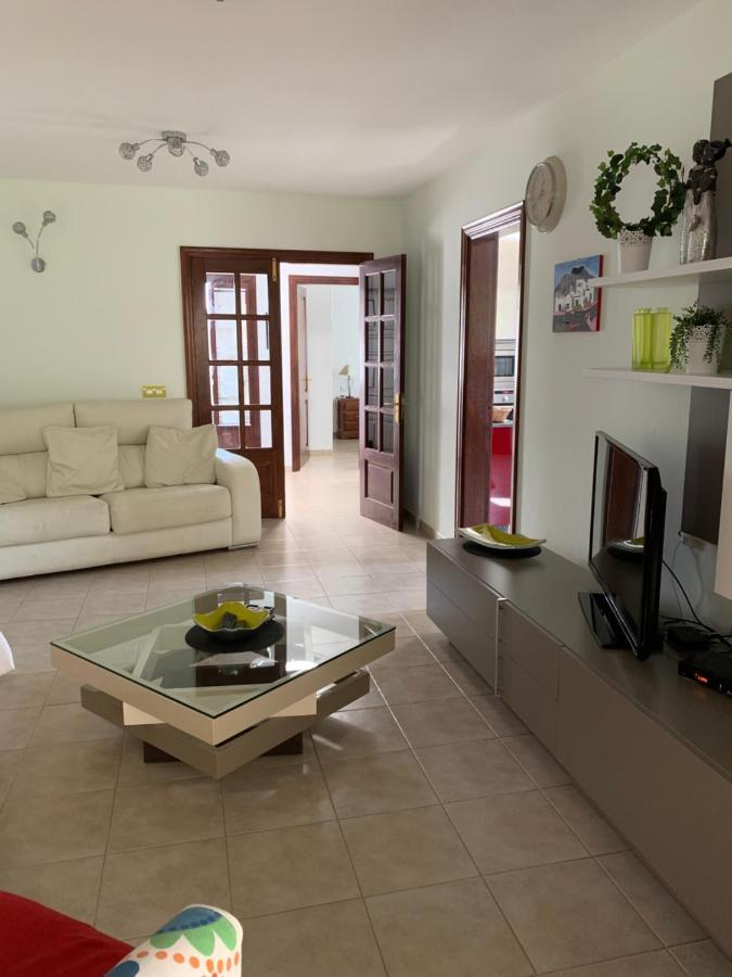Lovely Villa Nico Playa Blanca, Hot Tub, Communal Pool Экстерьер фото